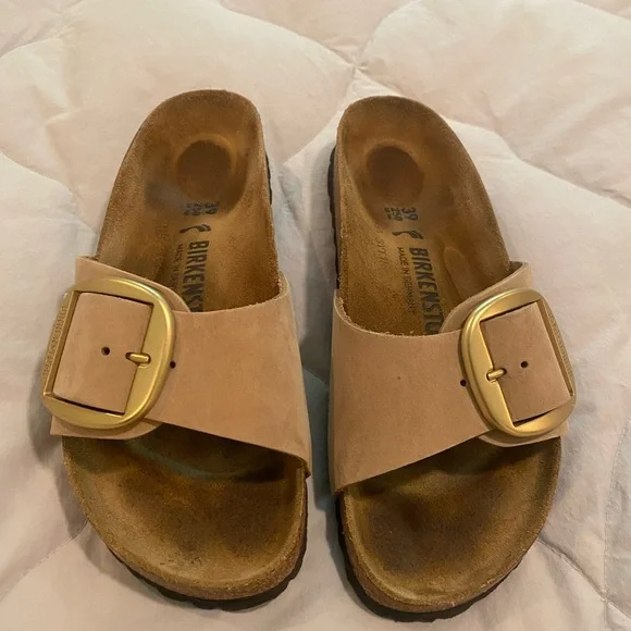 Birkenstock Tan Sandals with Gold Buckle - Picture 1 of 3